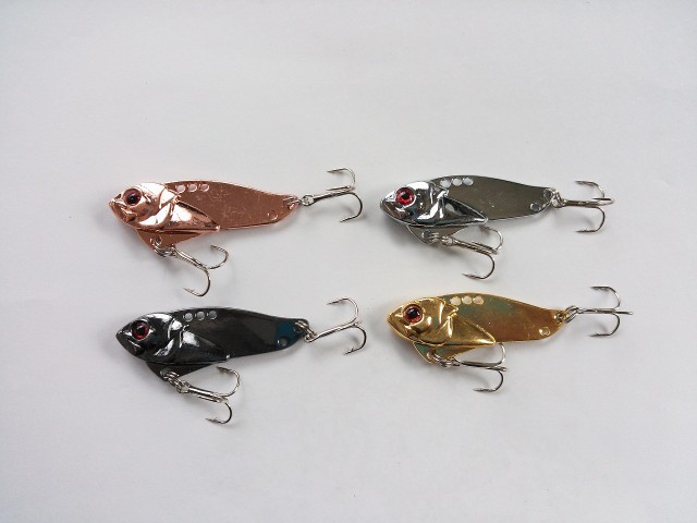 鉄板　メタル　バイブ　バイブレーション　12g　5cm　4色　セット　金　銀　銅　黒銀　シーバス　根魚　青物　フラットフィッシュ　ジグ｜au PAY  マーケット